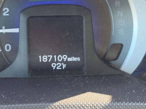 Used 2010 Honda Insight EX image 9
