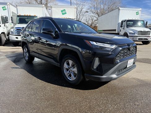 Certified 2025 Toyota RAV4 XLE image 7
