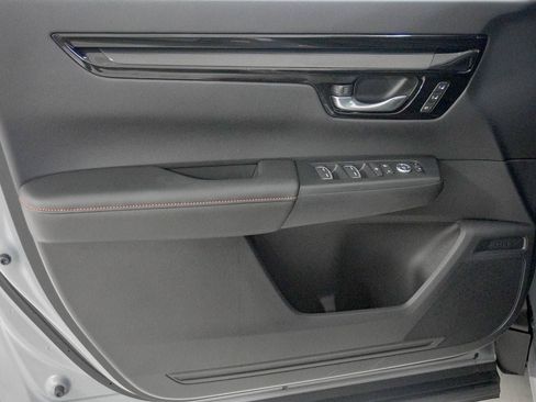Used 2026 Honda CR-V Sport Touring image 17
