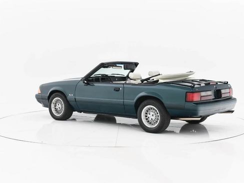 Used 1990 Ford Mustang LX image 6