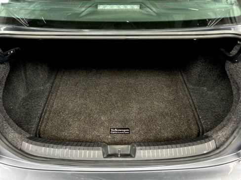 Used 2020 Volkswagen Jetta R-Line image 32