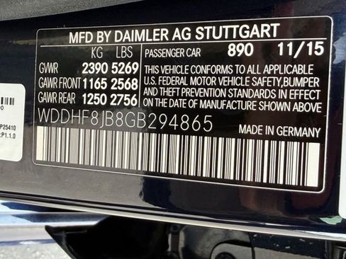 Used 2016 Mercedes-Benz E 350 4MATIC Sedan image 25