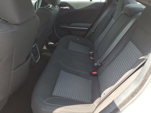 Used 2023 Dodge Charger SXT RWD image 13