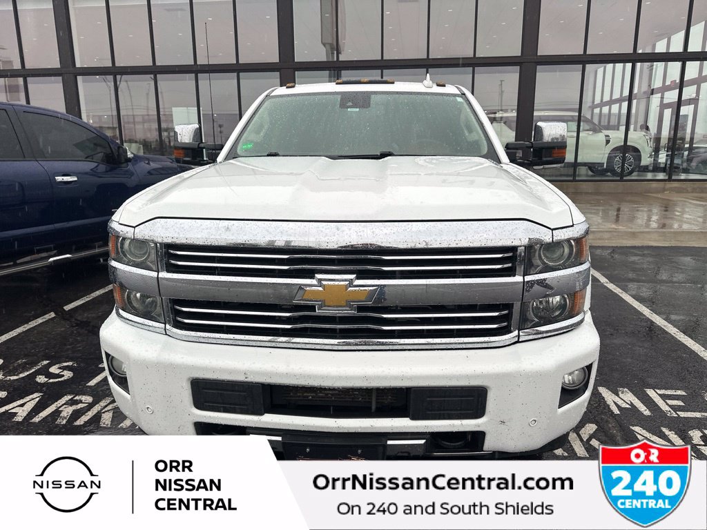 Used 2016 Chevrolet Silverado 3500 High Country w/ Duramax Plus Package AWD/4WD image 4