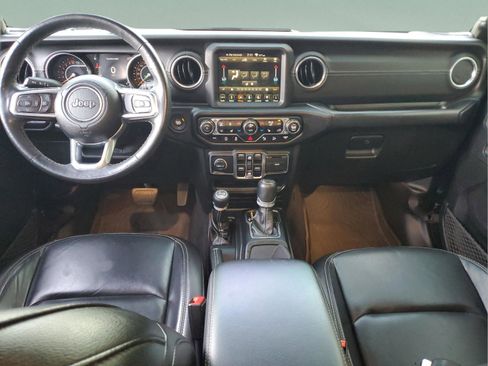 Certified 2019 Jeep Wrangler Unlimited Sahara w/ Quick Order Package 24M Moab image 8