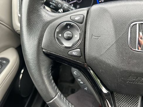 Used 2017 Honda HR-V EX-L image 22