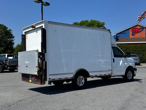Used 2020 GMC Savana 3500 w/ Power Convenience Package RWD image 10