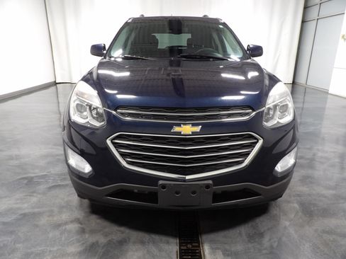 Used 2017 Chevrolet Equinox LT w/ Convenience Package FWD image 2