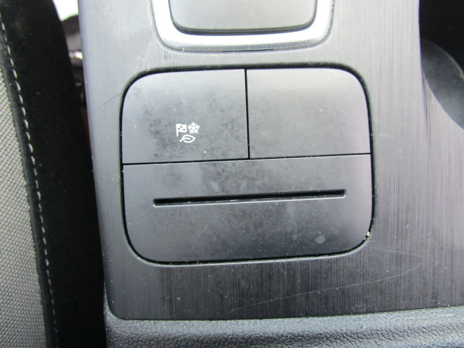 Used 2022 Ford Escape SE w/ Convenience Package AWD/4WD image 32