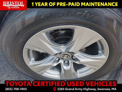 Used 2023 Toyota RAV4 XLE w/ Convenience Package AWD/4WD image 11