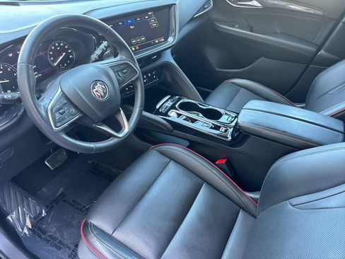 Used 2022 Buick Envision Essence w/ Sport Touring Package FWD image 9