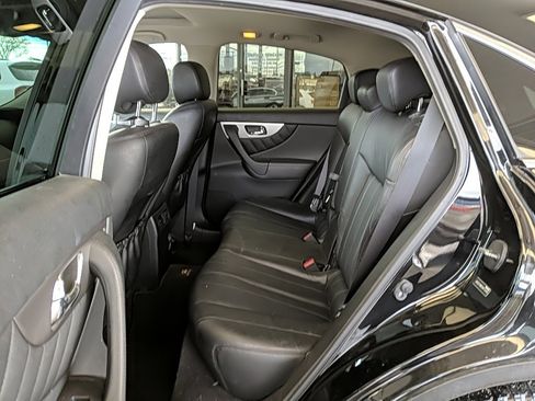 Used 2014 INFINITI QX70 AWD w/ Premium Package image 12