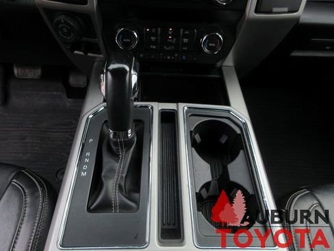 Used 2019 Ford F150 Lariat image 20