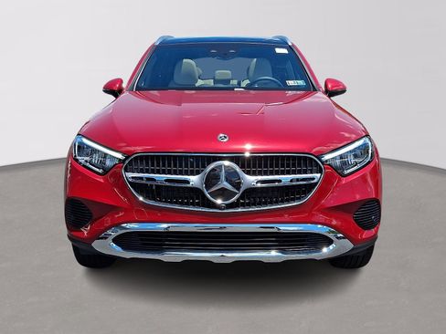 Used 2026 Mercedes-Benz GLC 300 4MATIC image 2