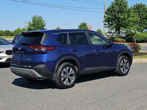 Used 2023 Nissan Rogue SV AWD/4WD image 12