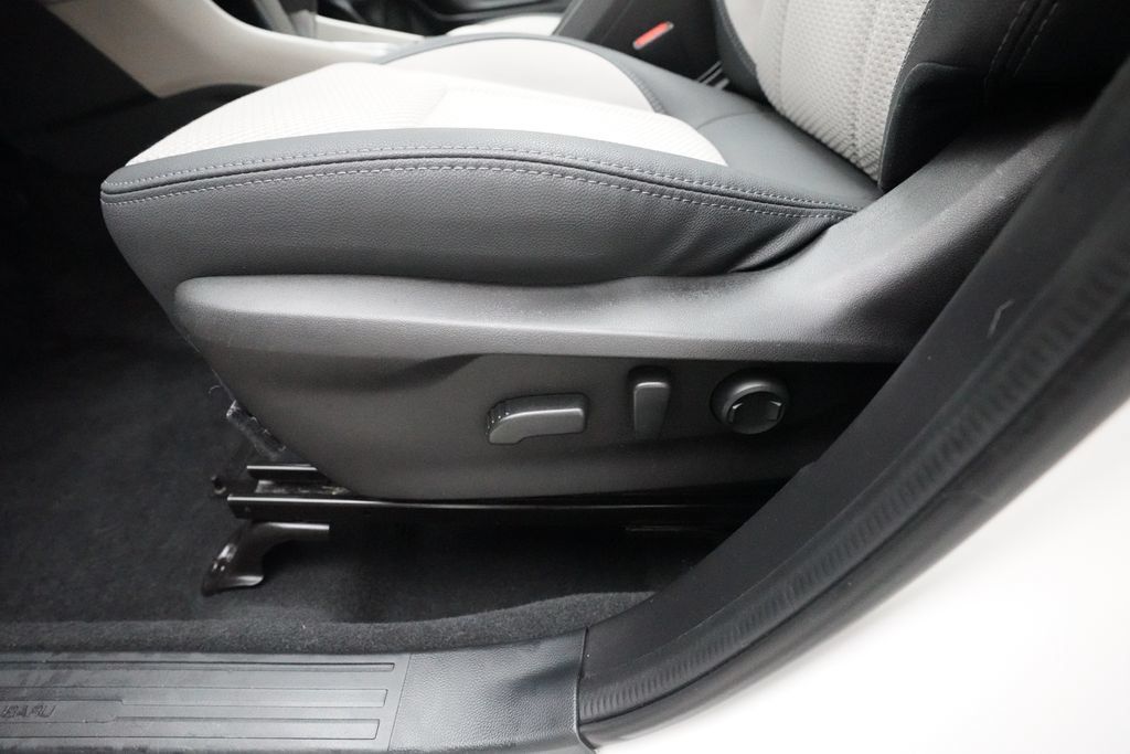 Used 2020 Subaru Forester Premium AWD/4WD image 28
