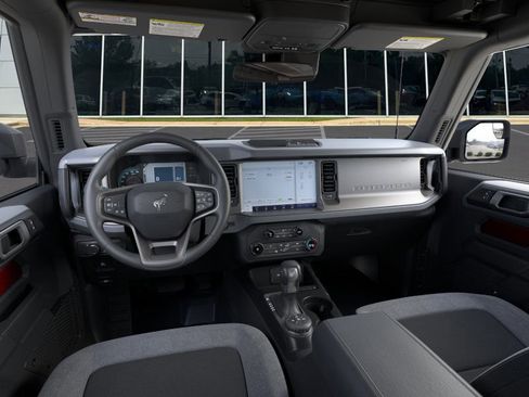 New 2025 Ford Bronco 2-Door image 9