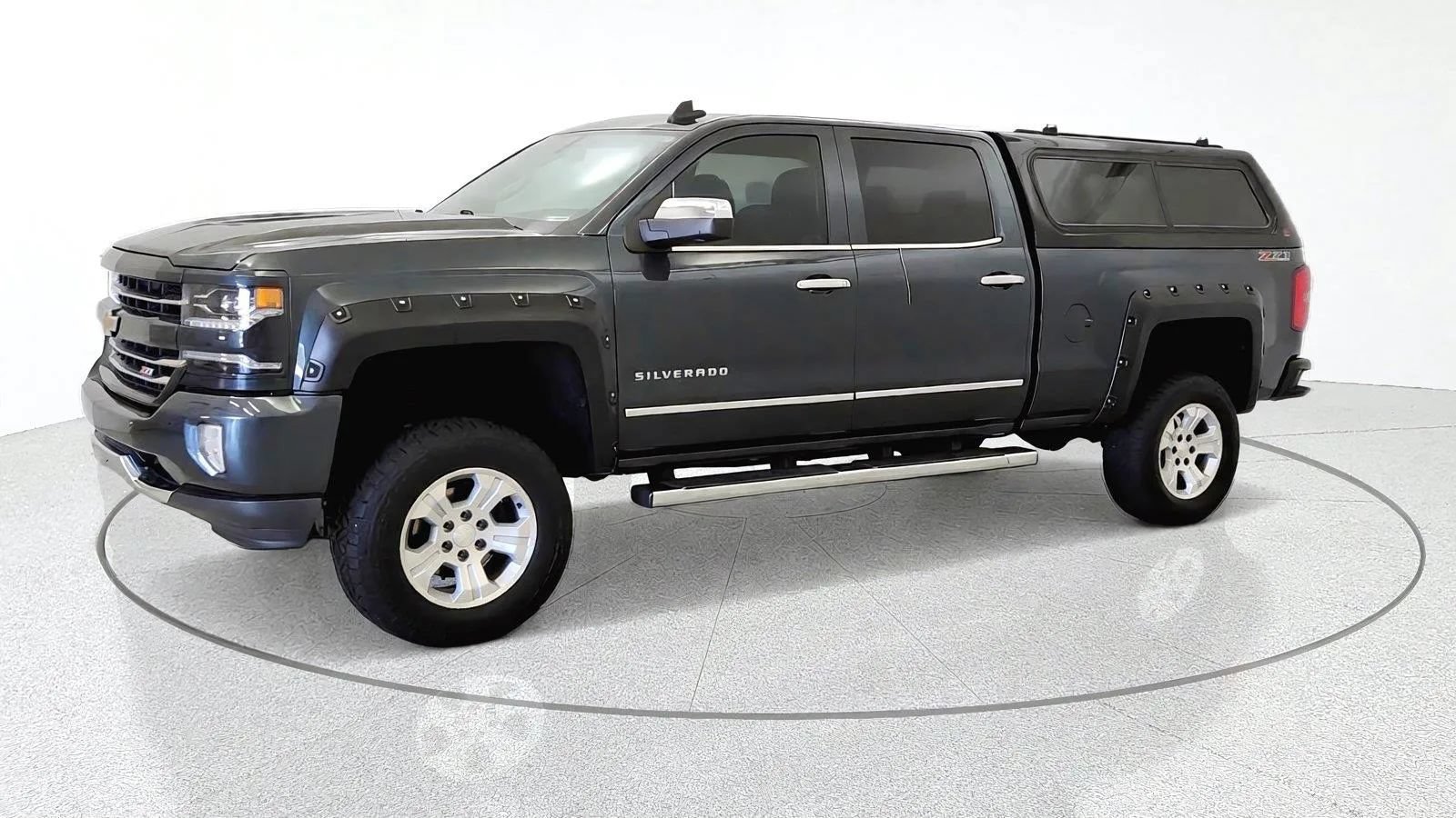 Used 2017 Chevrolet Silverado 1500 LTZ Z71 AWD/4WD image 4