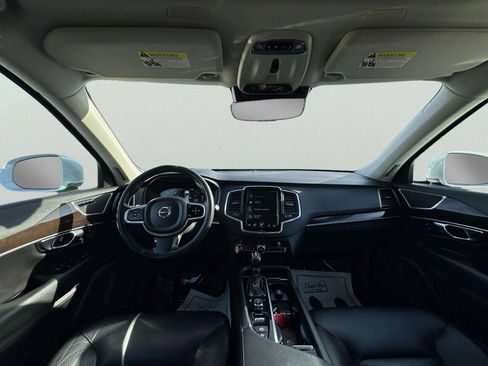 Used 2019 Volvo XC90 T6 Momentum w/ Advanced Package AWD/4WD image 16