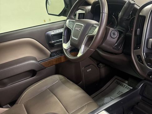 Used 2014 GMC Sierra 1500 SLT w/ SLT Crew Cab Value Package AWD/4WD image 25