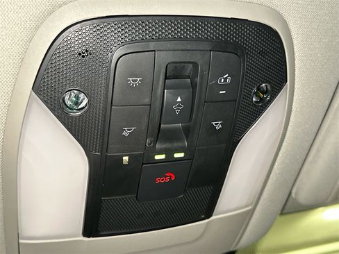 Used 2021 INFINITI QX50 Luxe image 34