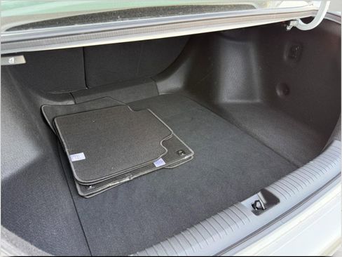 Used 2023 Honda Accord EX image 16