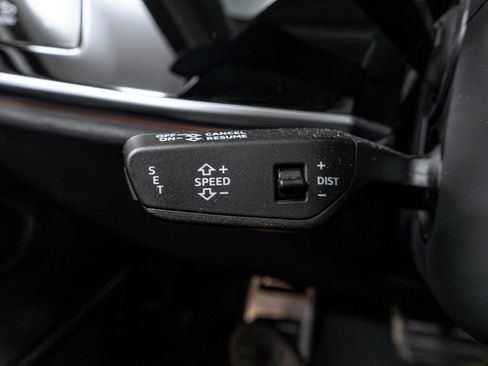 Used 2023 Audi S8 image 60