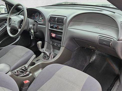 Used 2003 Ford Mustang Coupe image 19
