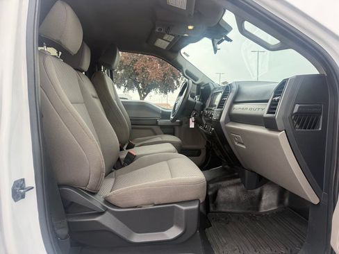 Used 2022 Ford F250 XLT w/ XLT Value Package AWD/4WD image 37
