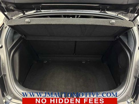 Used 2019 Hyundai Veloster 2.0 Premium FWD image 16