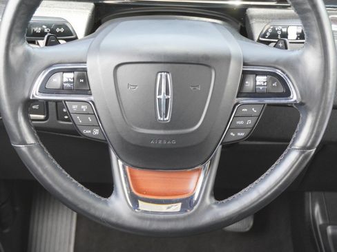 Used 2020 Lincoln Navigator Reserve w/ Equipment Group 208A Reserve AWD/4WD image 29