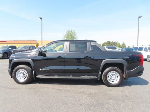 Used 2025 Chevrolet Silverado EV W/T AWD/4WD image 4