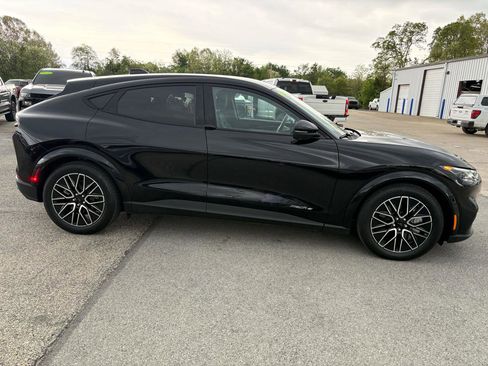 Used 2025 Ford Mustang Mach-E Premium image 2