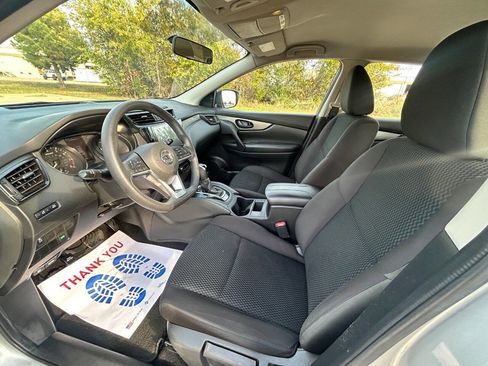 Used 2018 Nissan Rogue Sport S w/ S Appearance Package image 12