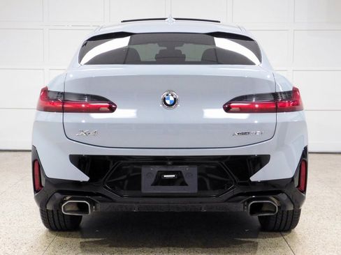 Used 2023 BMW X4 xDrive30i image 5