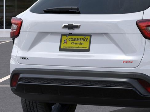 New 2026 Chevrolet Trax RS w/ Sunroof Package image 14