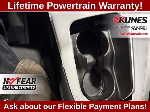 Used 2022 Chevrolet Corvette Stingray Premium Cpe w/ 3LT image 25