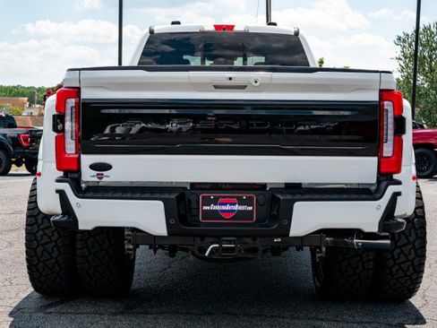 Used 2026 Ford F450 Platinum AWD/4WD image 8
