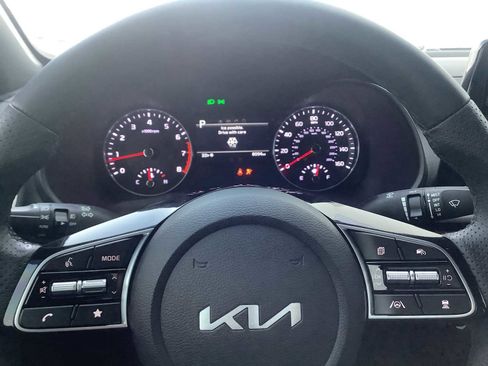 Used 2024 Kia Forte GT-Line w/ GT-Line Premium Package image 16