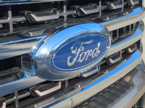 Used 2023 Ford F250 King Ranch image 34