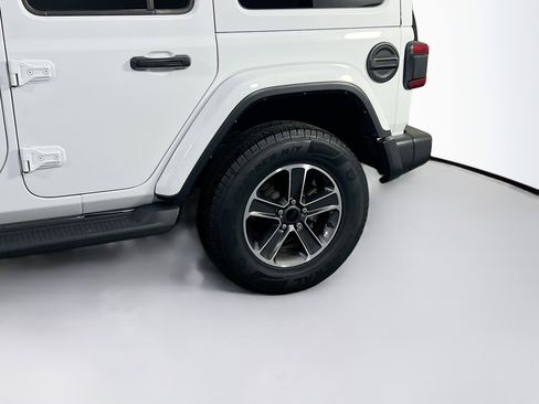 Used 2023 Jeep Wrangler Sahara w/ Safety Group image 30