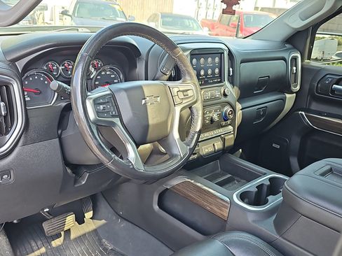 Used 2020 Chevrolet Silverado 1500 RST AWD/4WD image 15