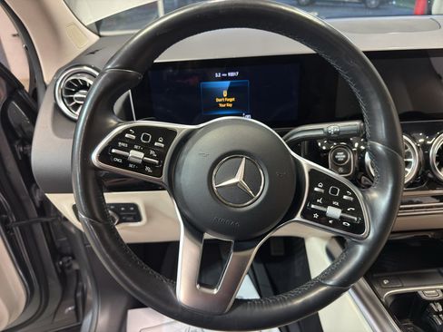Used 2021 Mercedes-Benz GLA 250 4MATIC image 18