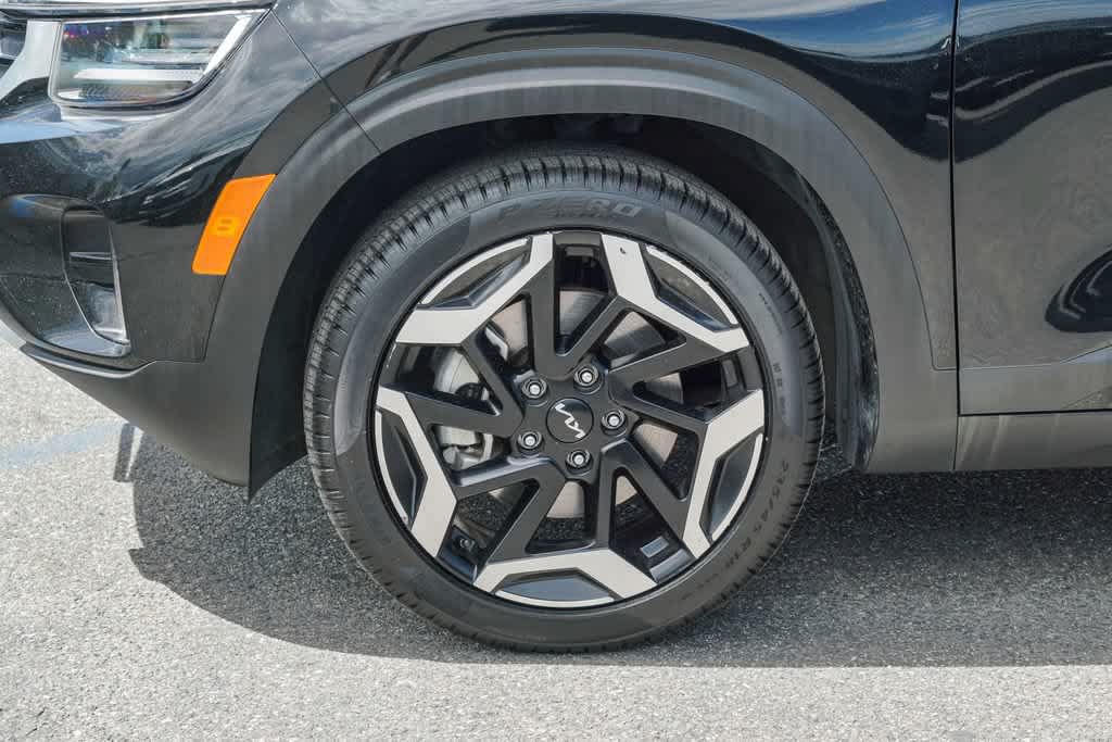 Certified 2024 Kia Seltos SX AWD/4WD image 9