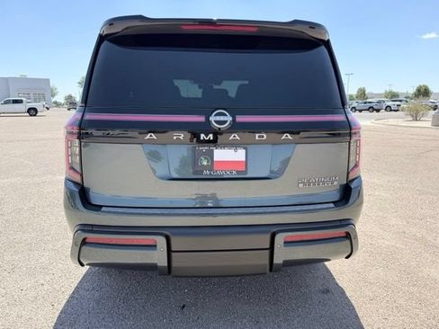 Used 2025 Nissan Armada Platinum Reserve AWD/4WD image 7