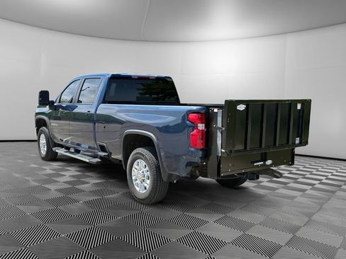 Used 2022 Chevrolet Silverado 3500 LT w/ All Star Edition AWD/4WD image 3