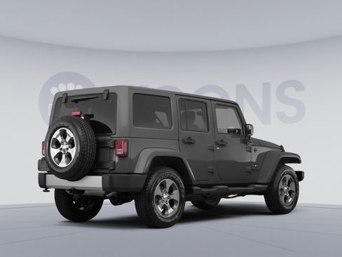 Used 2017 Jeep Wrangler Unlimited Sport w/ Quick Order Package 24S AWD/4WD image 4