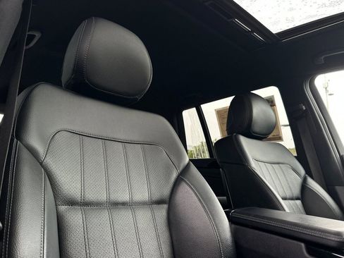 Used 2019 Mercedes-Benz GLS 450 4MATIC image 9