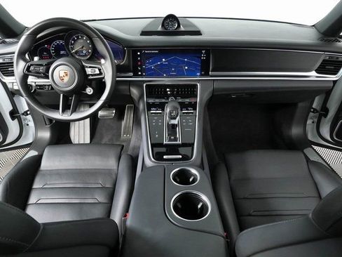 Used 2023 Porsche Panamera 4 w/ Premium Package AWD/4WD image 17