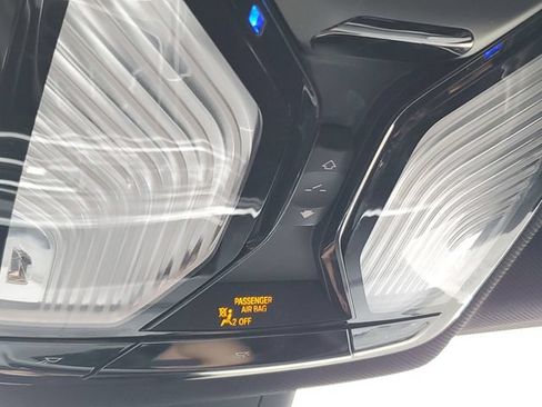 Used 2019 BMW X5 xDrive40i w/ Premium Package 2 AWD/4WD image 32